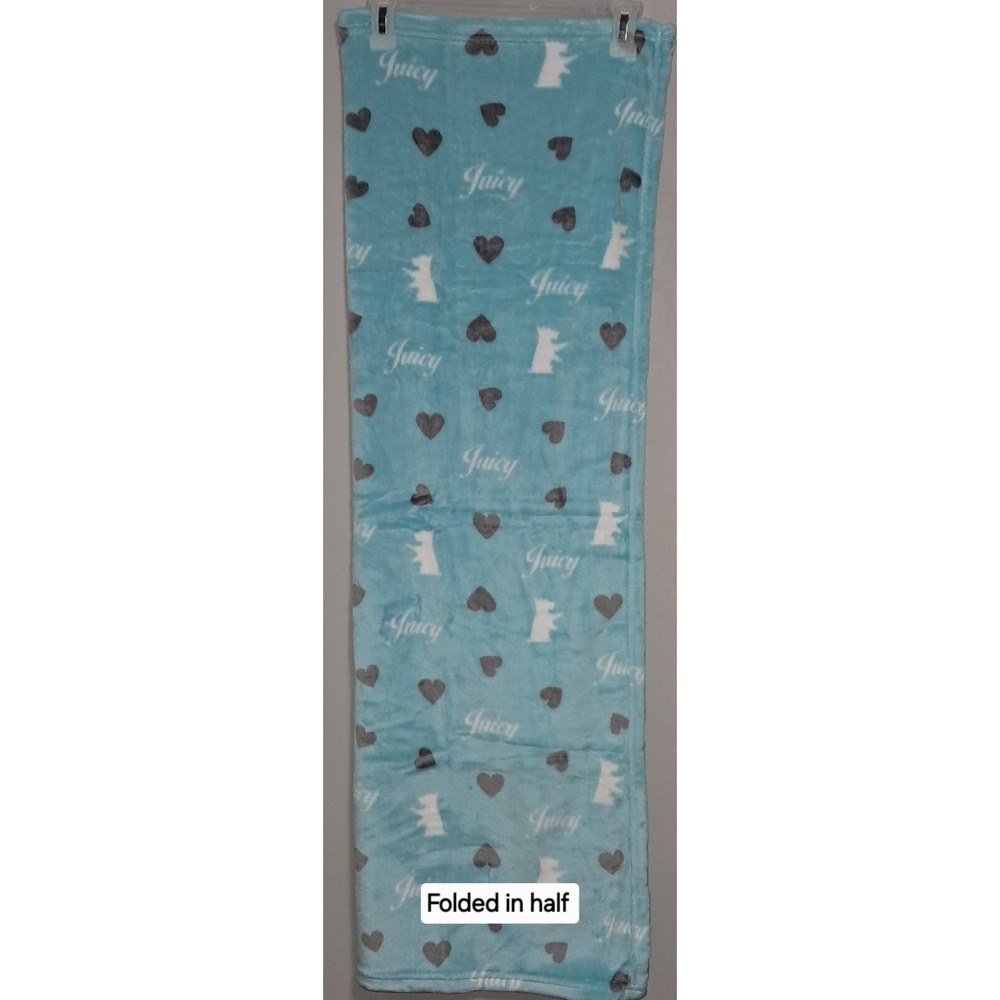 Juicy Couture, Dog Towel, Blue, White, Gray, 44" x 29", 100% Poly, Mach Washable - Picture 2 of 7